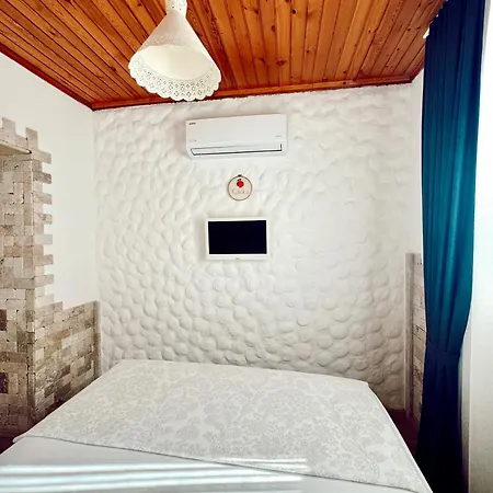 Oda ve Kahvaltı Cagla